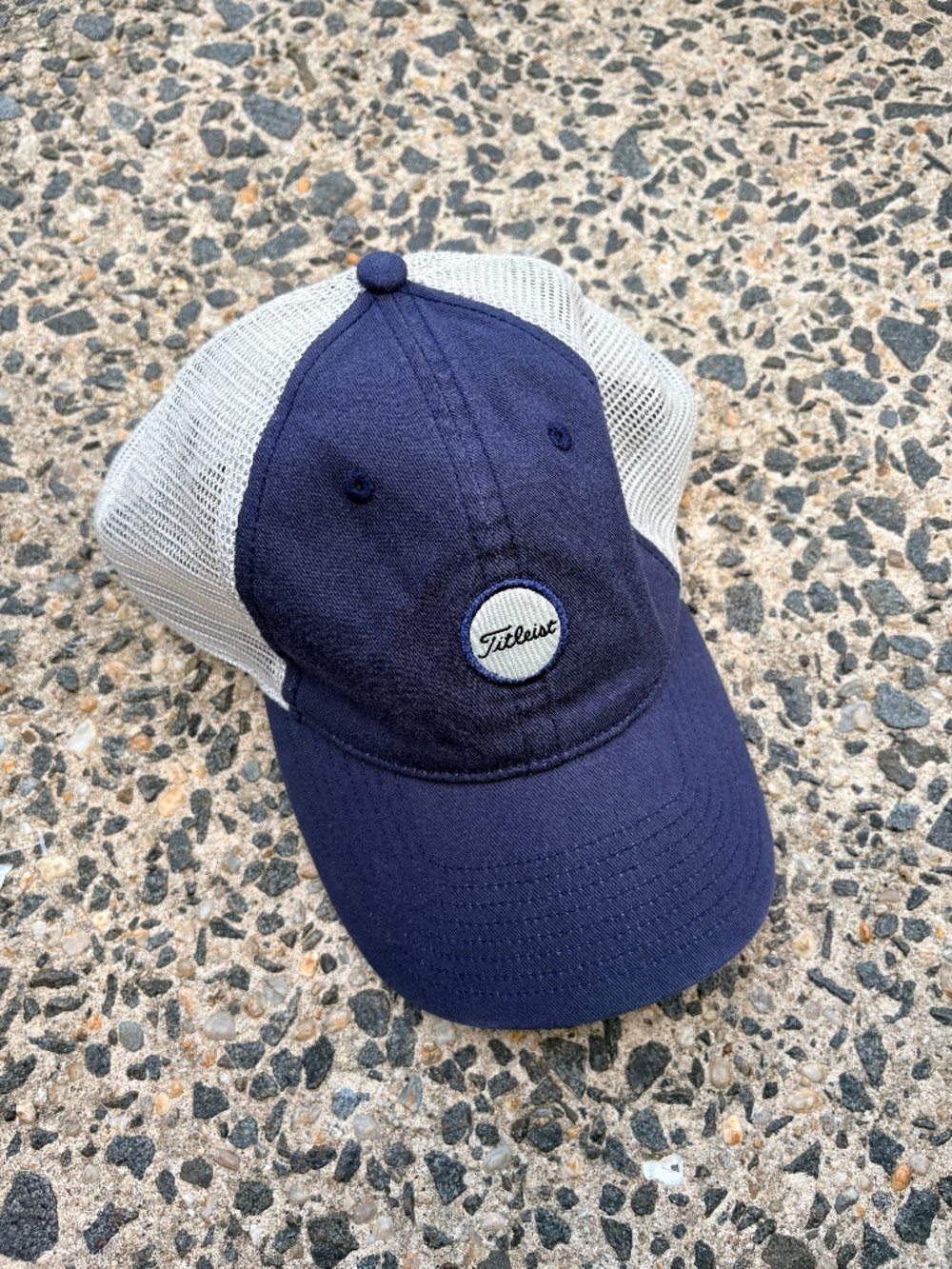 Titleist Montauk Mesh Hat – Navy Blue/White